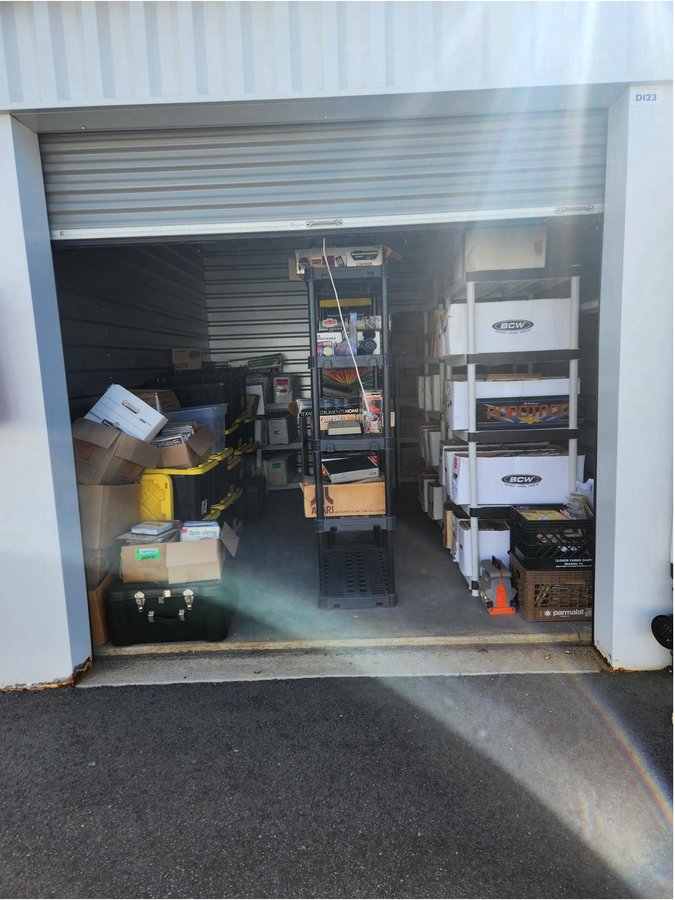 10 x 15 storage unit in Freehold, NJ