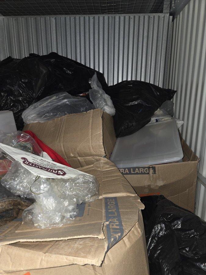 5 x 5 storage unit in Hollywood, FL