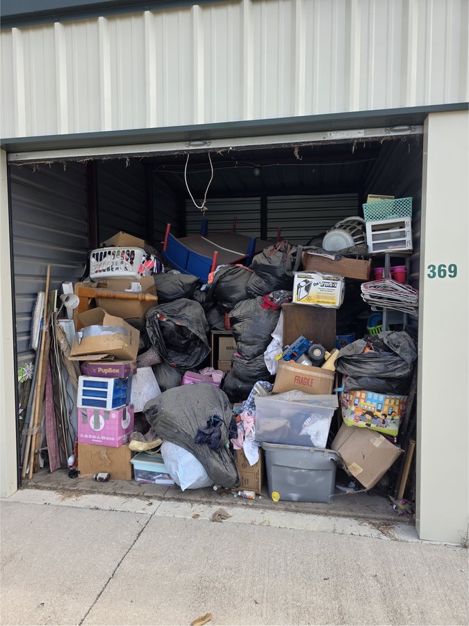 10 x 15 storage unit in Wichita, KS