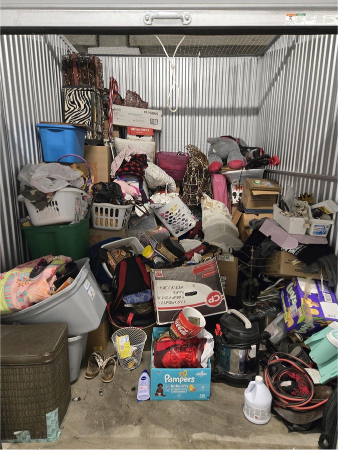 7 x 10 storage unit in Phoenix, AZ