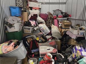 7 x 10 storage unit in Phoenix, AZ