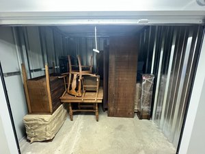 10 x 10 storage unit in Crystal Lake, IL