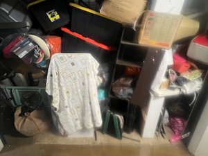 10 x 10 storage unit in Cicero, IL