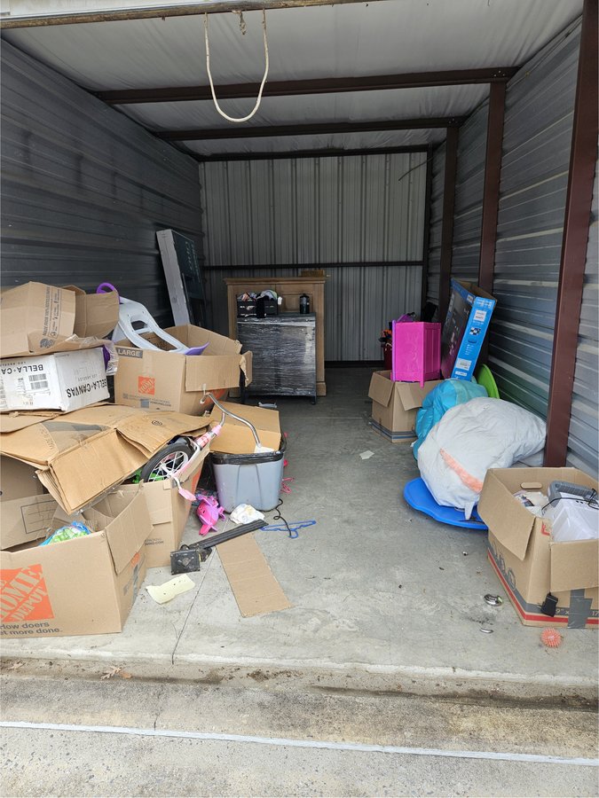 10 x 20 storage unit in Ringgold, GA