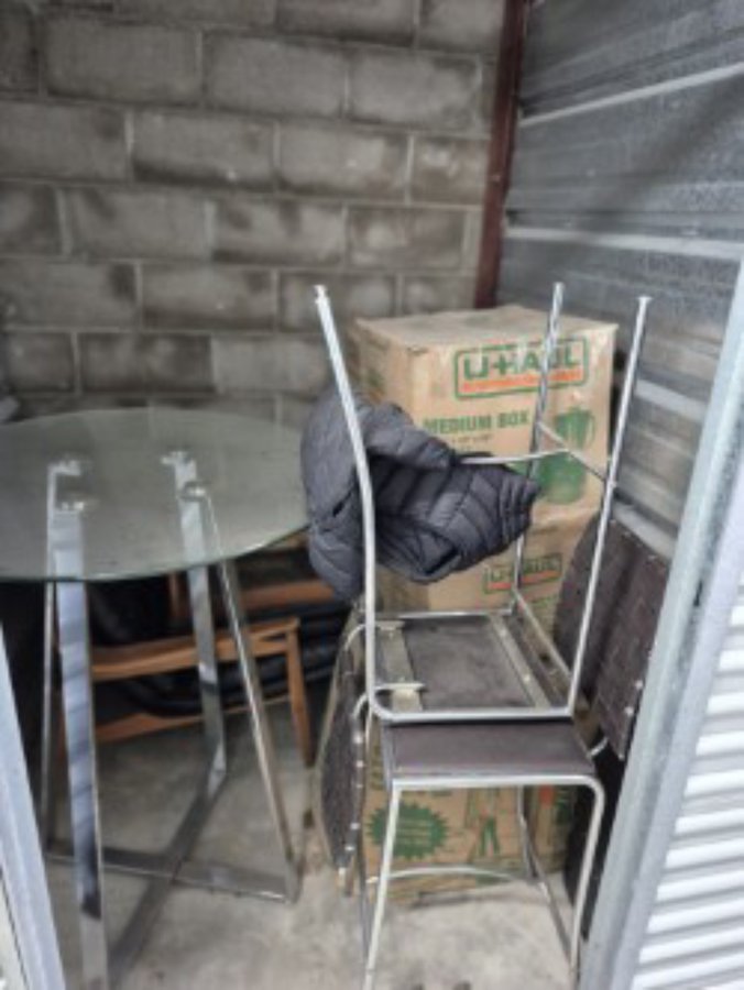 5 x 5 storage unit in Windsor Heights, IA