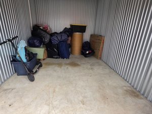 10 x 15 storage unit in Hallandale, FL