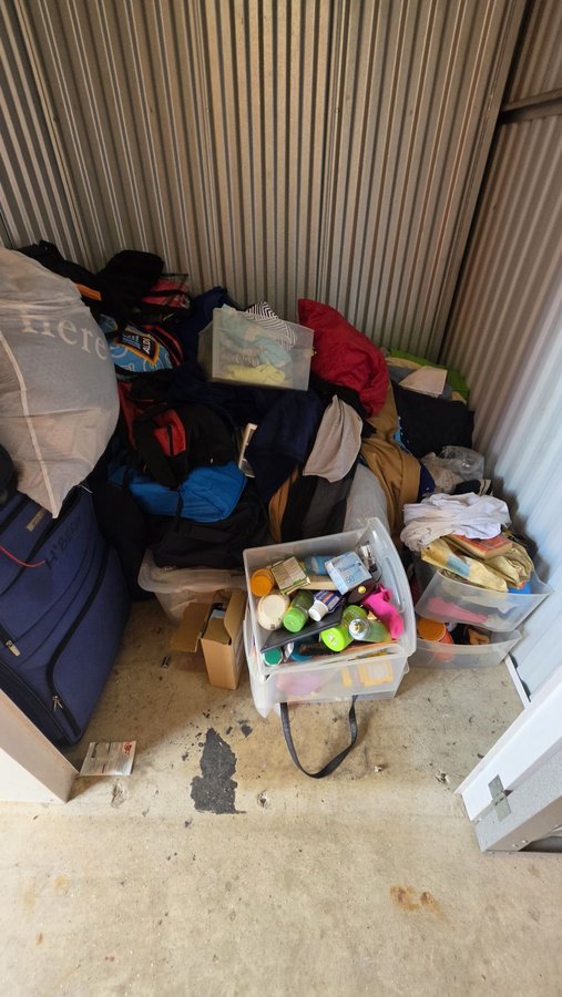 5 x 5 storage unit in Hallandale, FL