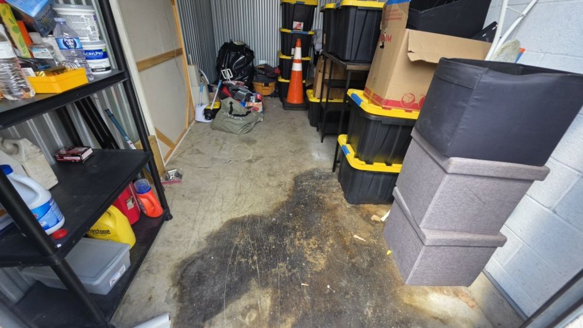 8 x 15 storage unit in Hallandale, FL