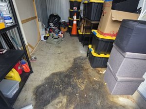 8 x 15 storage unit in Hallandale, FL