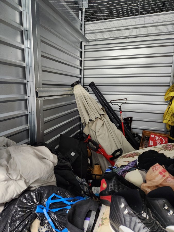 10 x 10 storage unit in Covington, GA