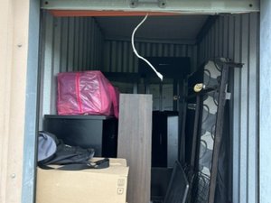 5 x 10 storage unit in Laurel, DE
