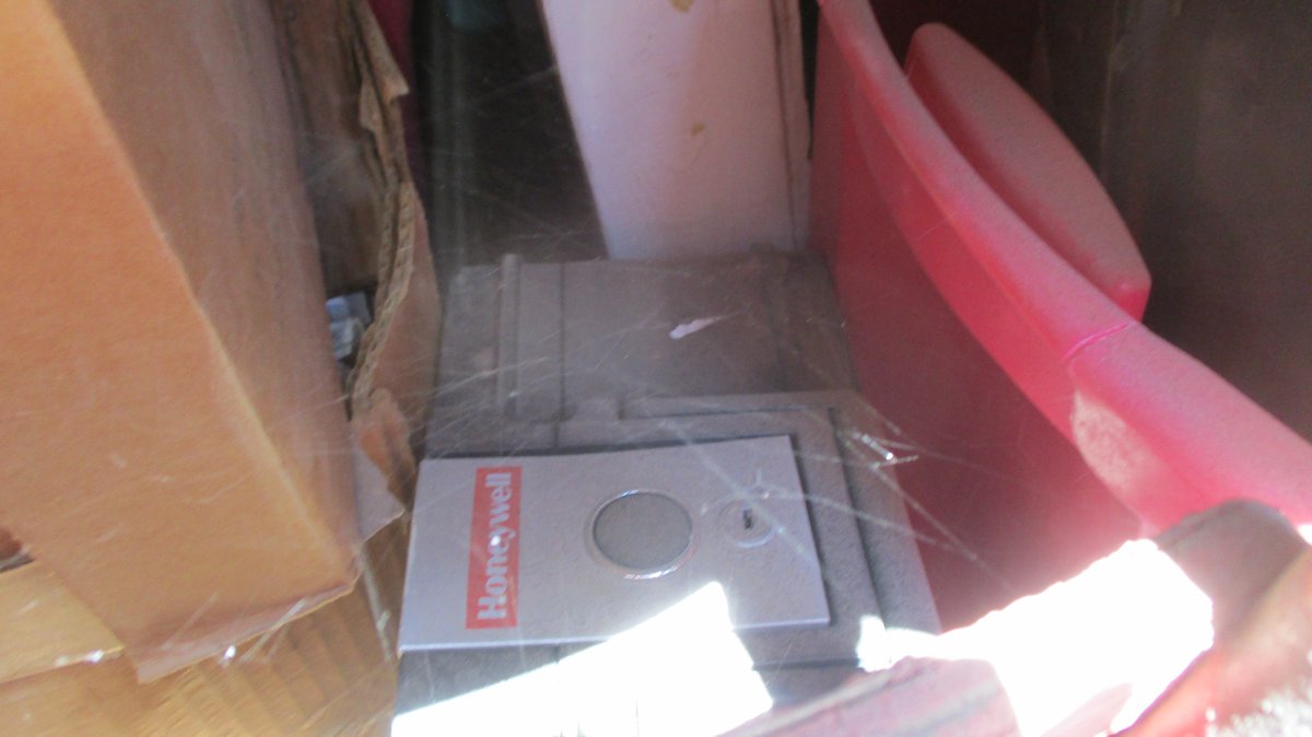 5 x 10 storage unit in Tucson, AZ