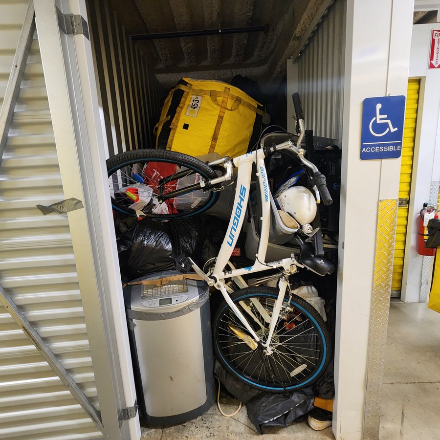 5 x 10 storage unit in Charlotte, NC