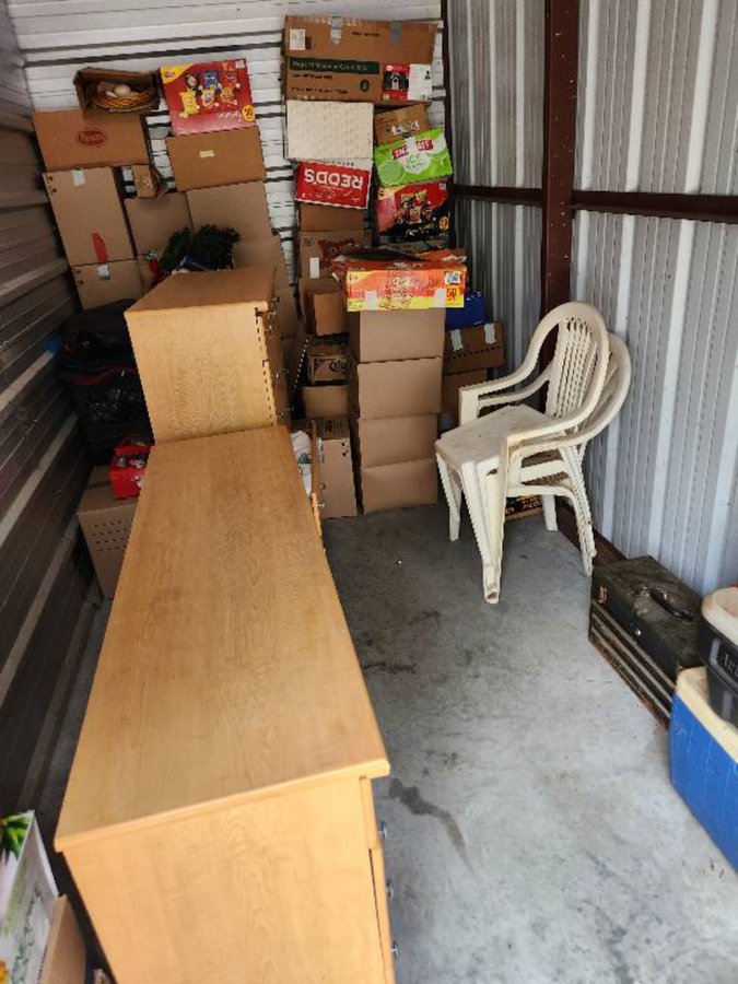 7 x 16 storage unit in Urbana, IL
