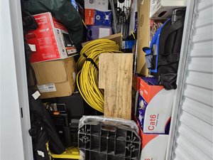 5 x 5 storage unit in Bloomfield, NJ