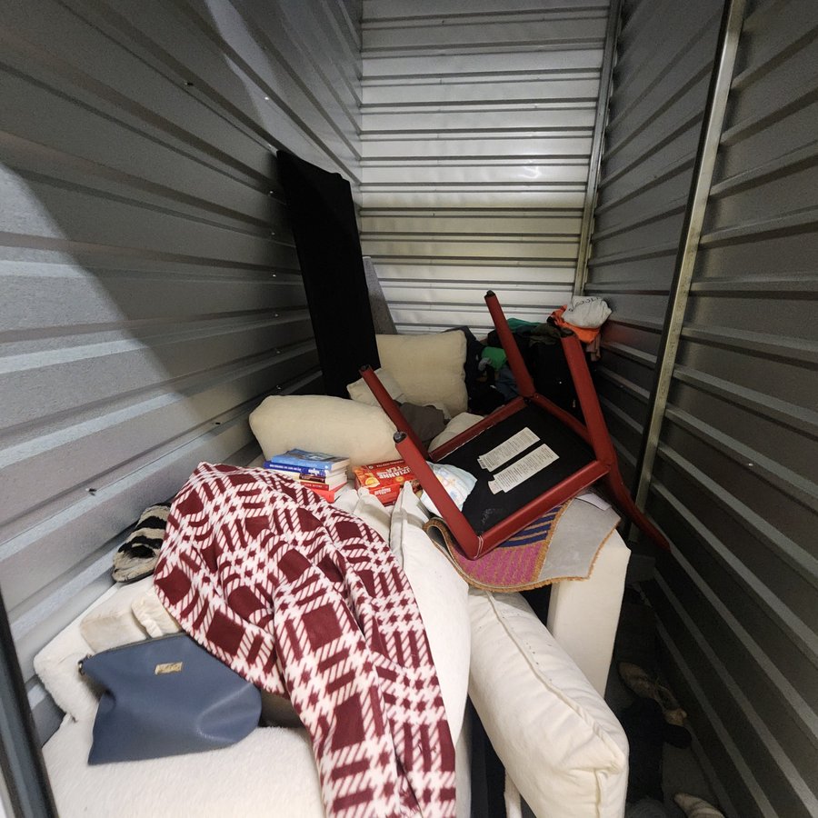 5 x 10 storage unit in Charlotte, NC