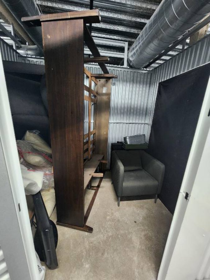 8 x 10 storage unit in Chicago, IL