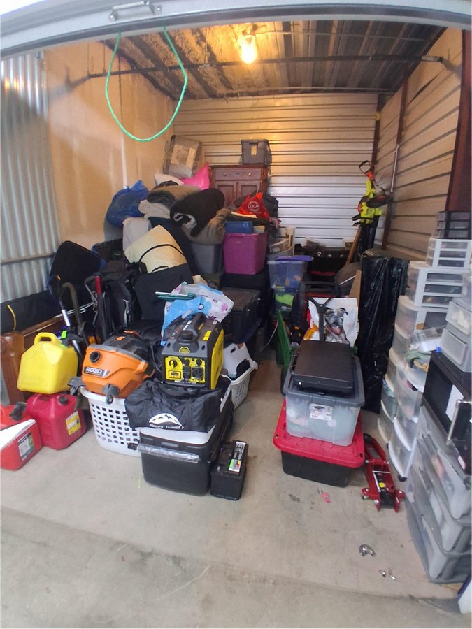 10 x 15 storage unit in Lakewood, CO