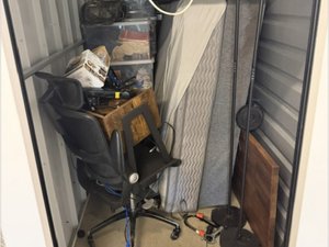 5 x 10 storage unit in Cockeysville, MD