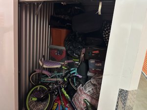 5 x 5 storage unit in Brooklyn, NY