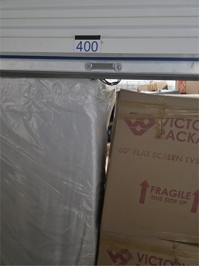 10 x 10 storage unit in Columbus, OH