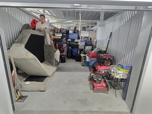 10 x 20 storage unit in Bristol, PA