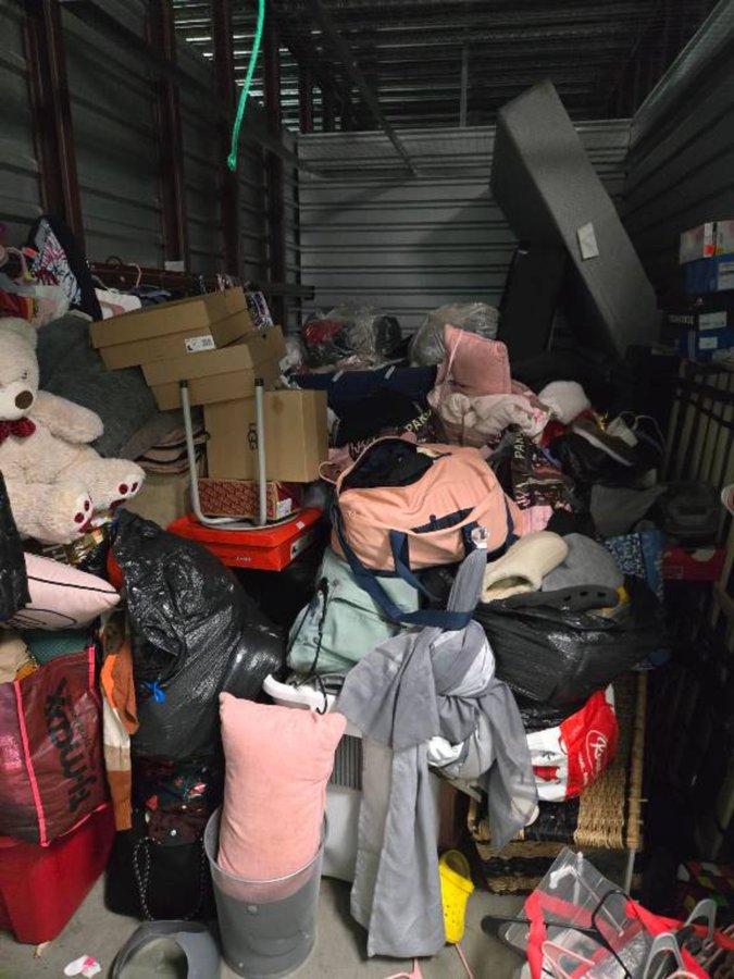 8 x 15 storage unit in Chesapeake, VA