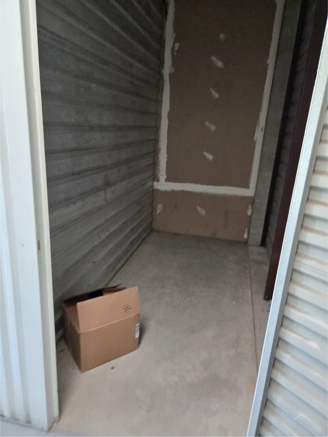 5 x 10 storage unit in Salt Lake City, UT