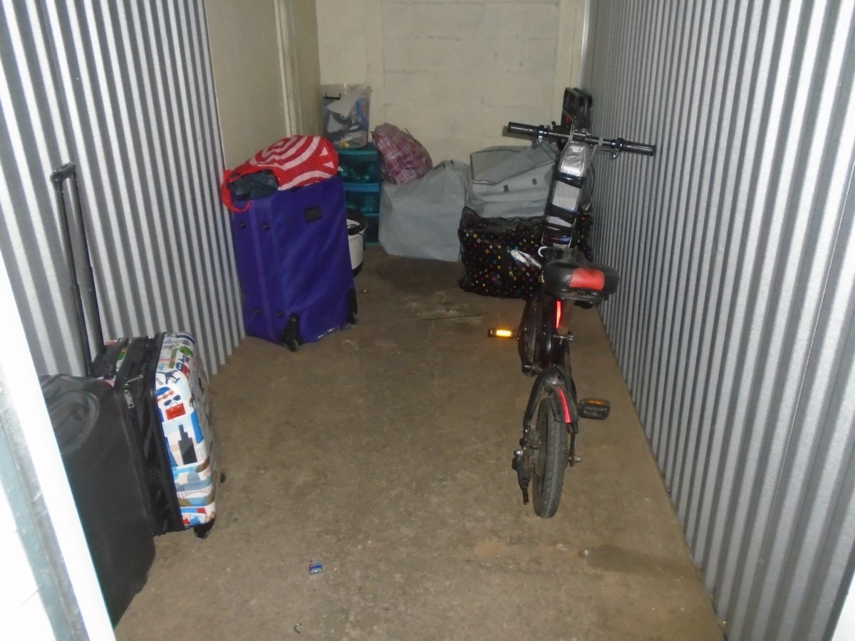 5 x 15 storage unit in Ridgewood, NY