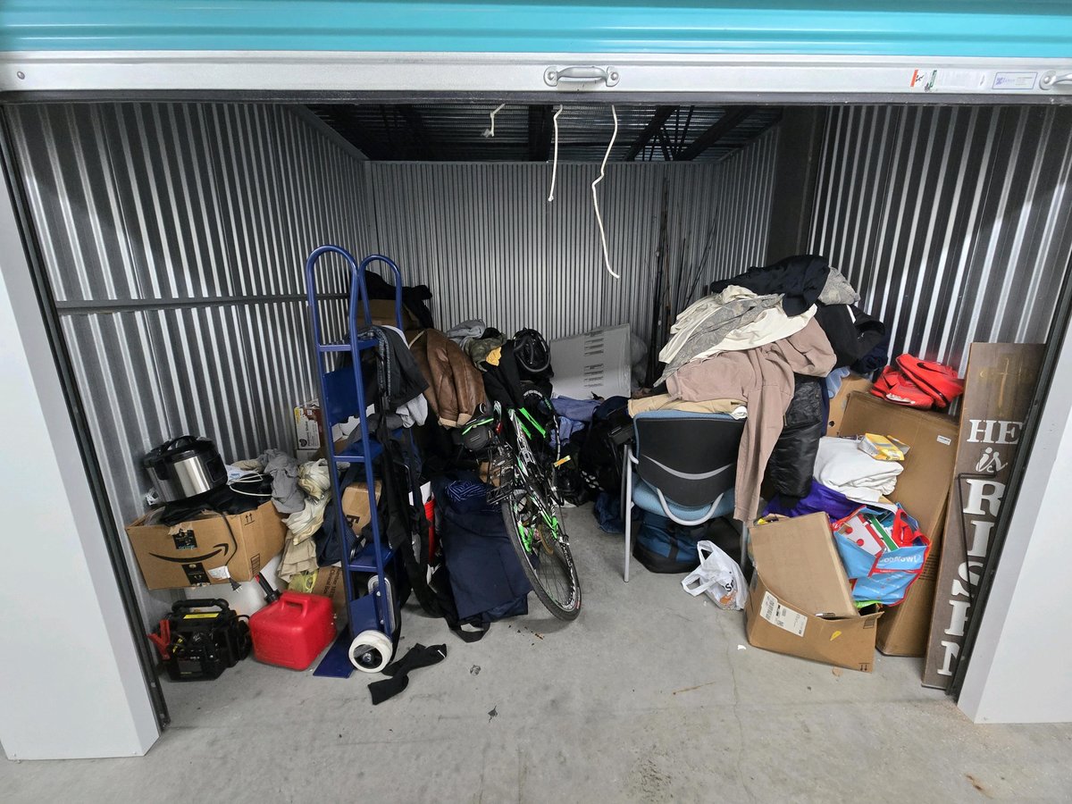 10 x 10 storage unit in Tulsa, OK