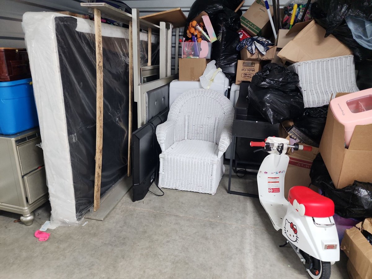 10 x 10 storage unit in Crandall, TX