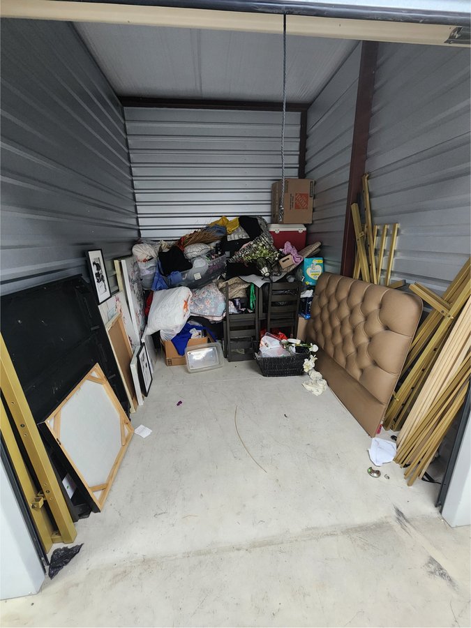 7 x 10 storage unit in San Antonio, TX