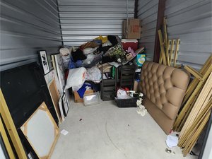 7 x 10 storage unit in San Antonio, TX