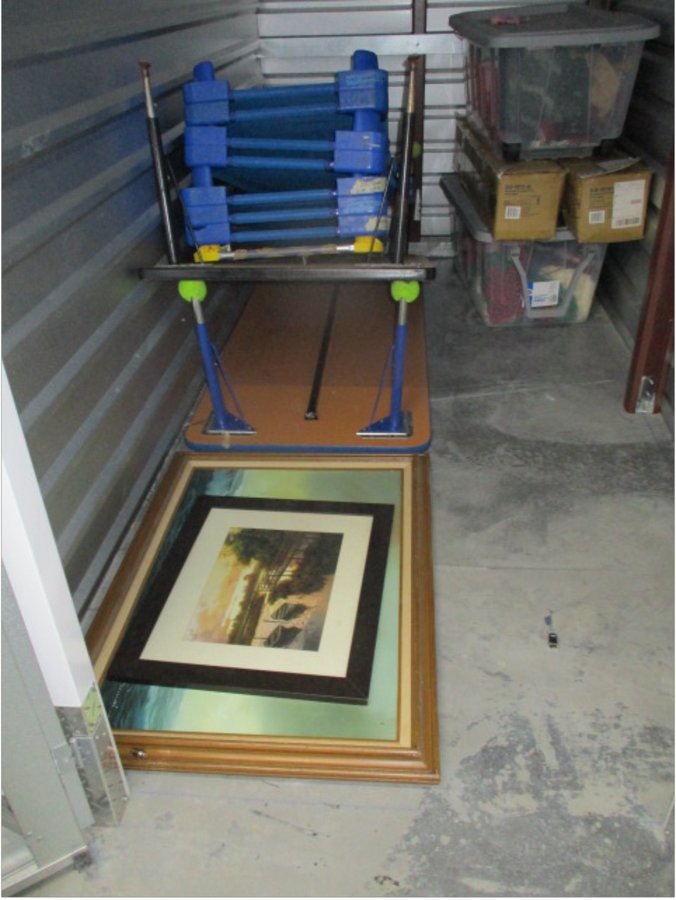 5 x 10 storage unit in Wilmington, DE