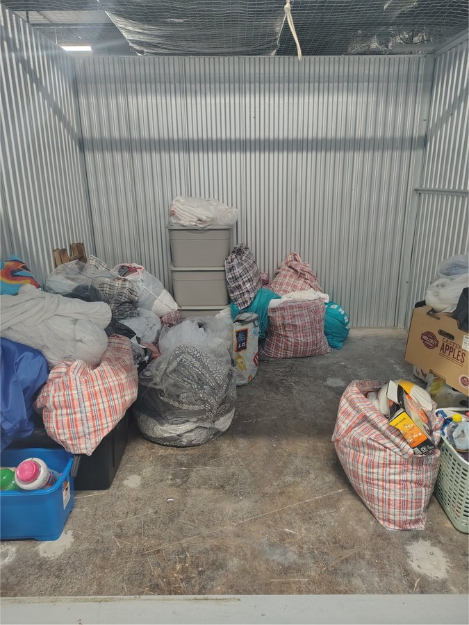 10 x 10 storage unit in New Castle, DE