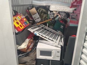 5 x 10 storage unit in New Castle, DE