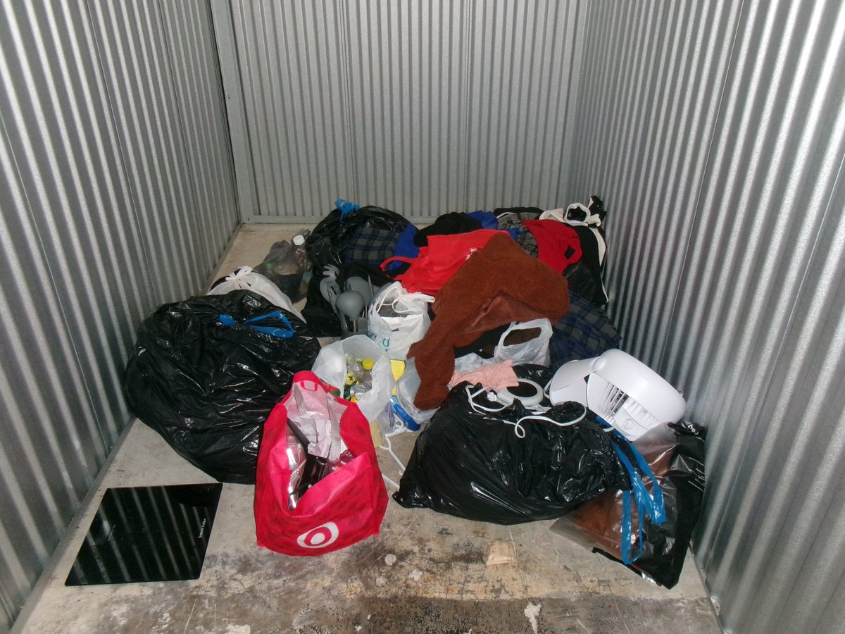 5 x 10 storage unit in New Castle, DE