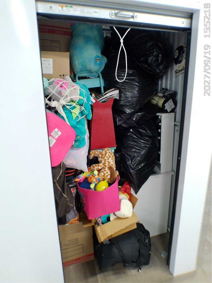 5 x 5 storage unit in Akron, OH