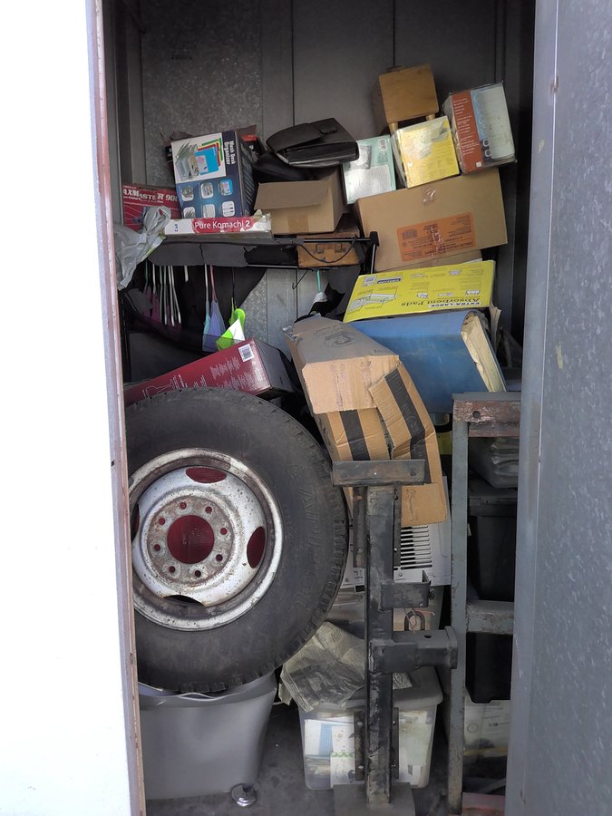 5 x 5 storage unit in Fullerton, CA