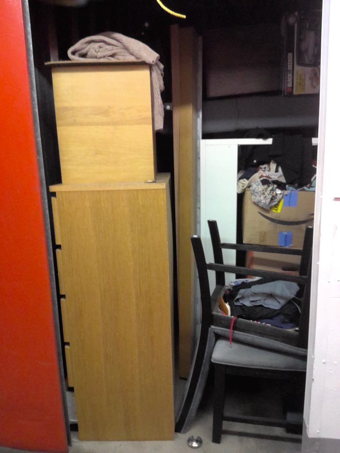 5 x 10 storage unit in Westminster, CA