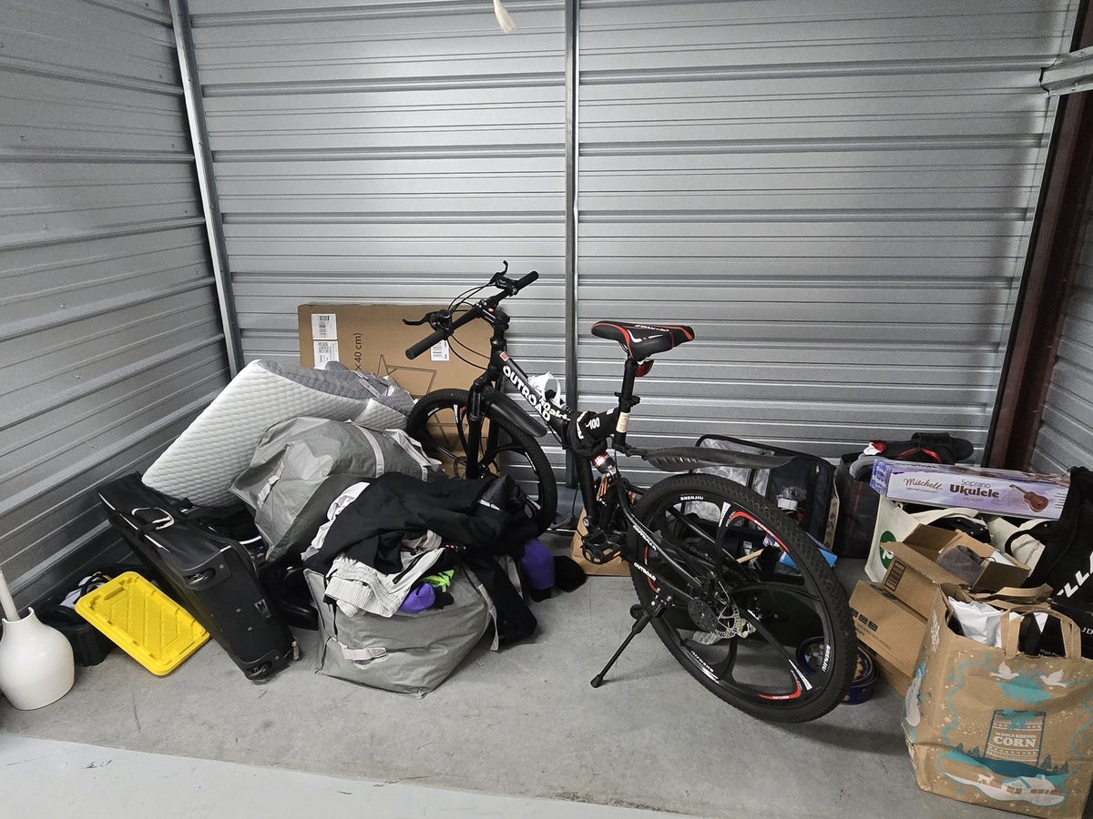 10 x 5 storage unit in Jacksonville, FL