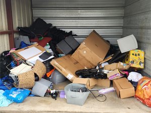 10 x 10 storage unit in Blasdell, NY