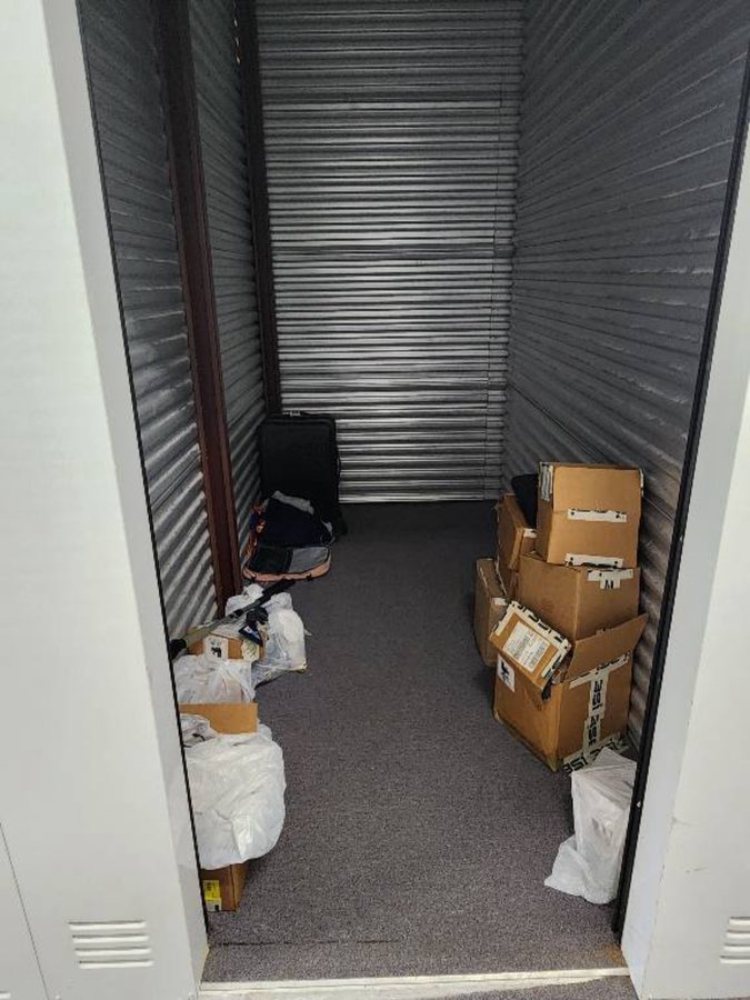 5 x 10 storage unit in Schaumburg, IL