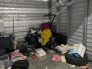 10 x 10 storage unit in Kingston, NY