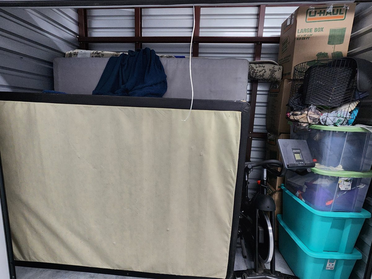 10 x 5 storage unit in Lithonia, GA