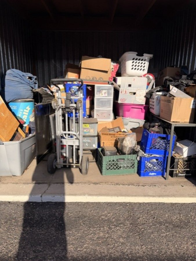 10 x 10 storage unit in Chandler, AZ