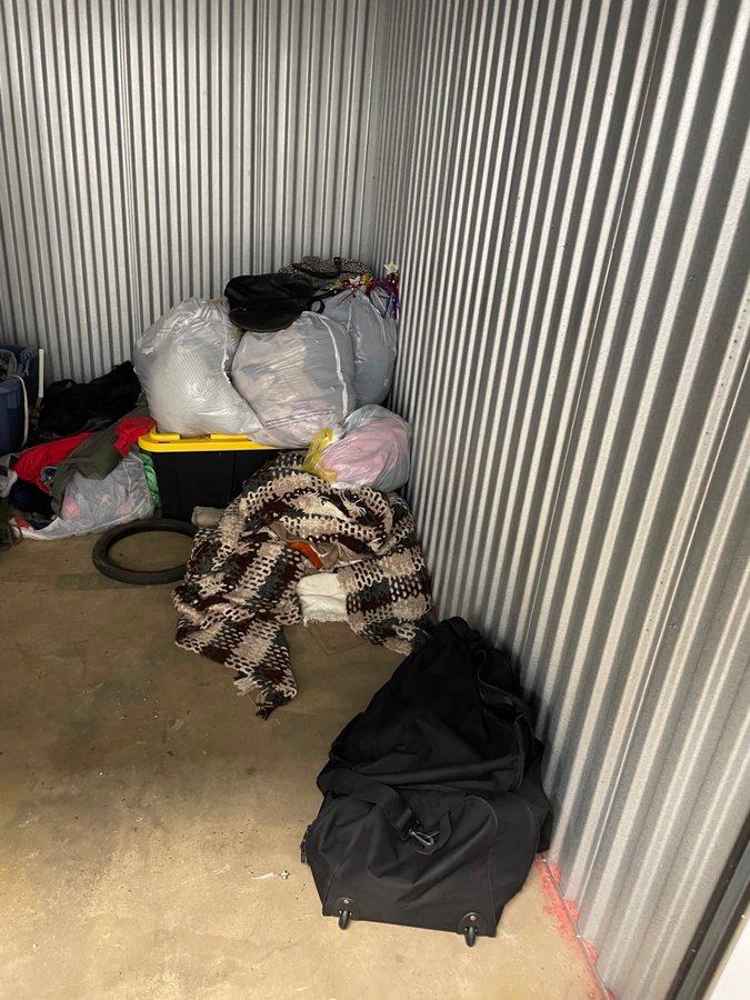 10 x 10 storage unit in Des Moines, IA