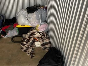 10 x 10 unit in Des Moines