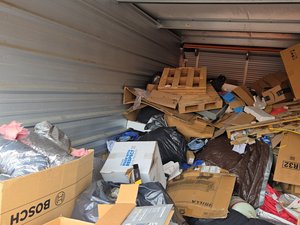 10 x 20 unit in Oakdale