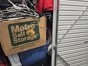 5 x 10 storage unit in Brandon, FL